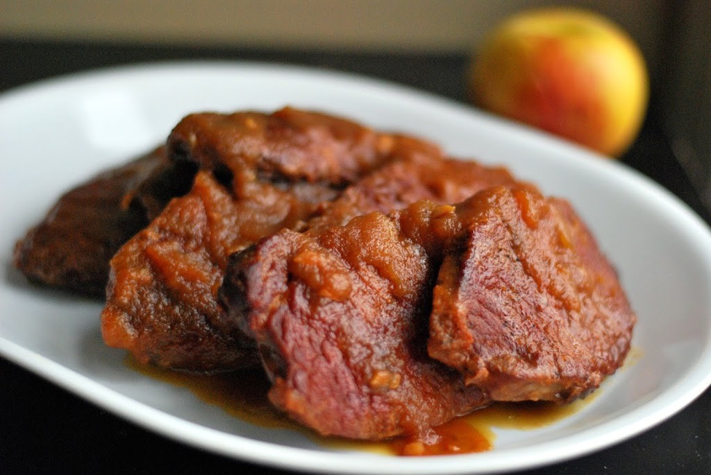 Slow Cooker Apple Butter Pork Chops | Aunt Bee's Recipes