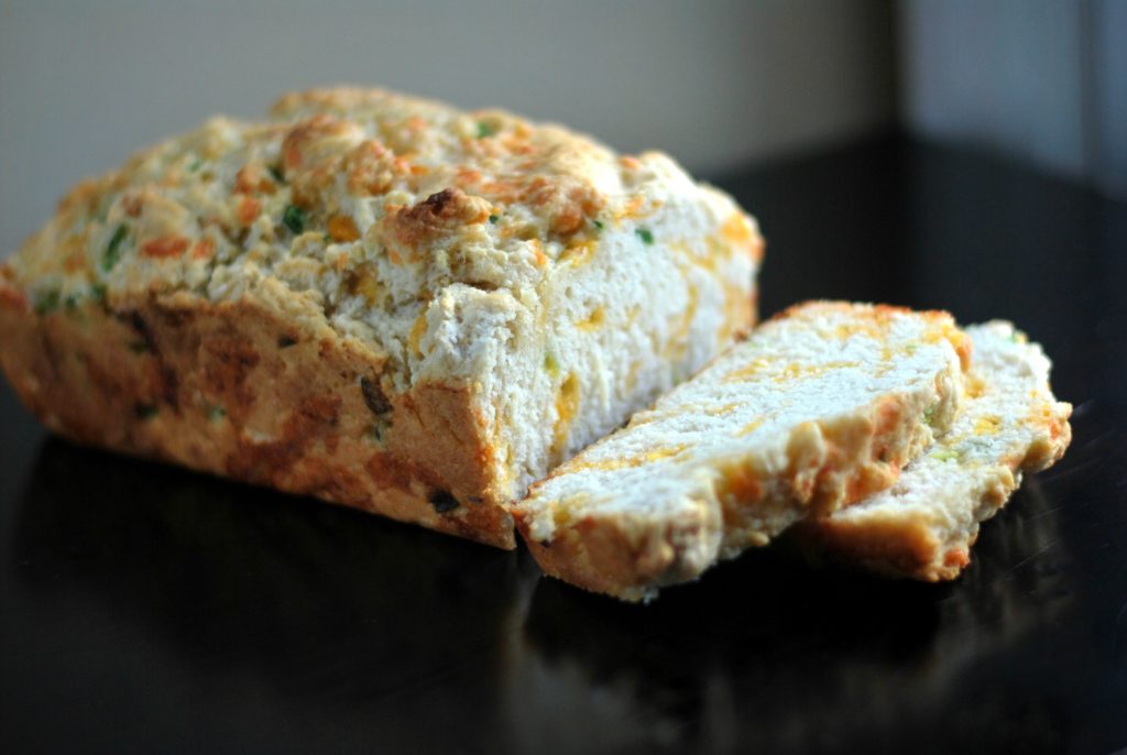 Cheddar Jalapeno Beer Bread | Aunt Bee's Recipes