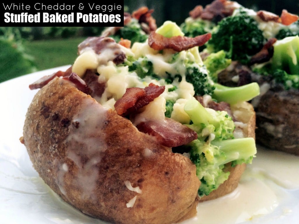 White Cheddar & Veggie Stuffed Baked Potatoes | Aunt Bee's Recipes